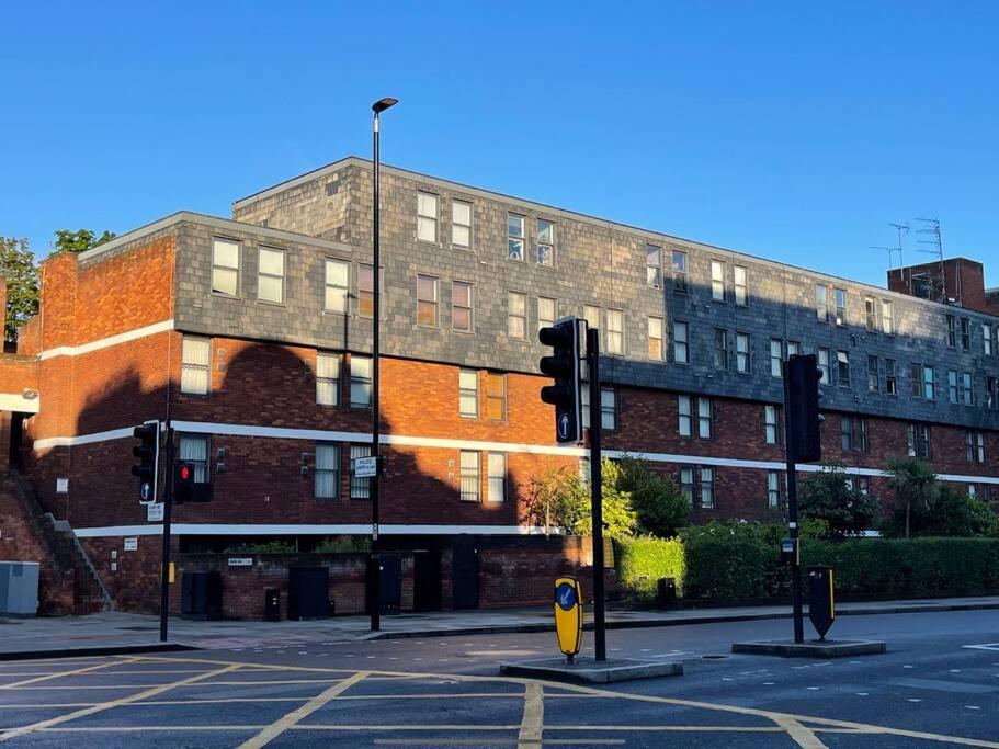 Amazing Apartment Central London Near Tube Station Экстерьер фото